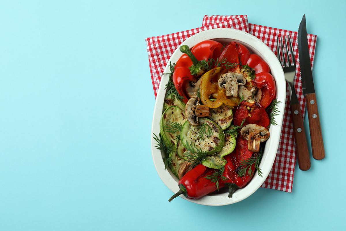 Recette de tian de tomates-courgettes à la feta